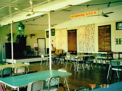 1998 - Inside hall area